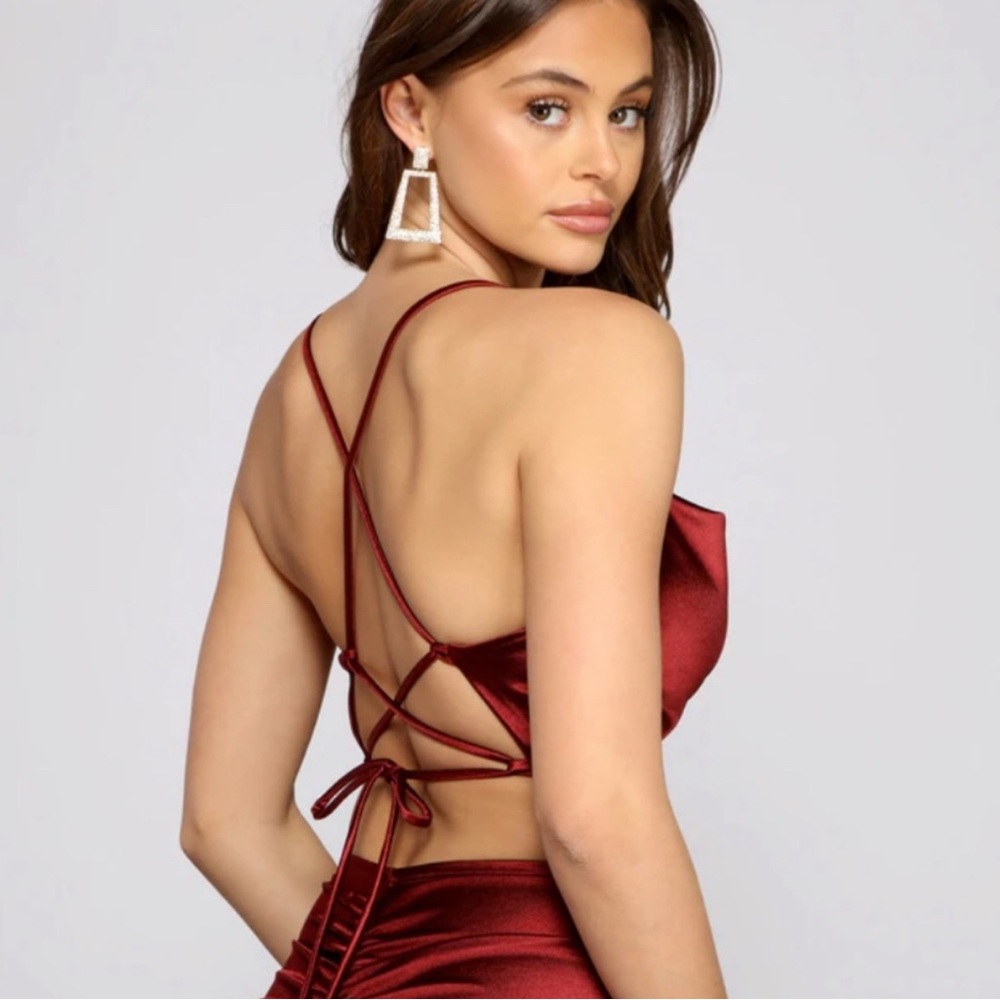 Windsor Formal Satin Dress- Burgundy: Size Small - Picture 2 of 3